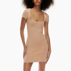 Aritzia Babaton Emerge Ribbed Knit Mini  Dress Dress NWT Soft Camel Size Medium